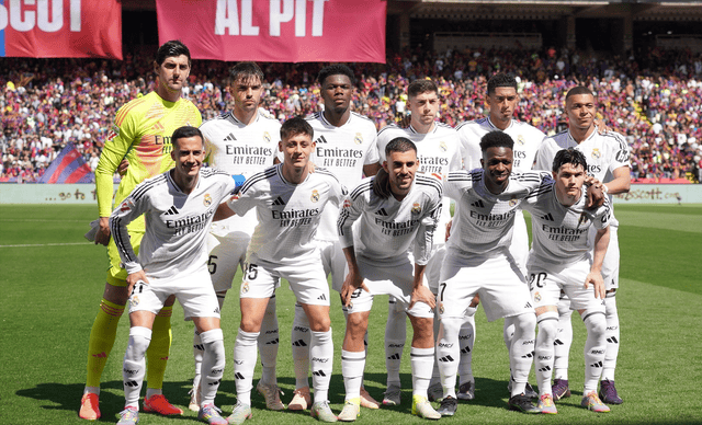 国际雪联单板和自由式U型场地世界杯，中国选手李方慧训练中