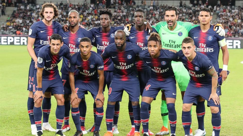 含泪赴欧！樊振东自曝逃离真相，3座大山逼走国乒一哥？