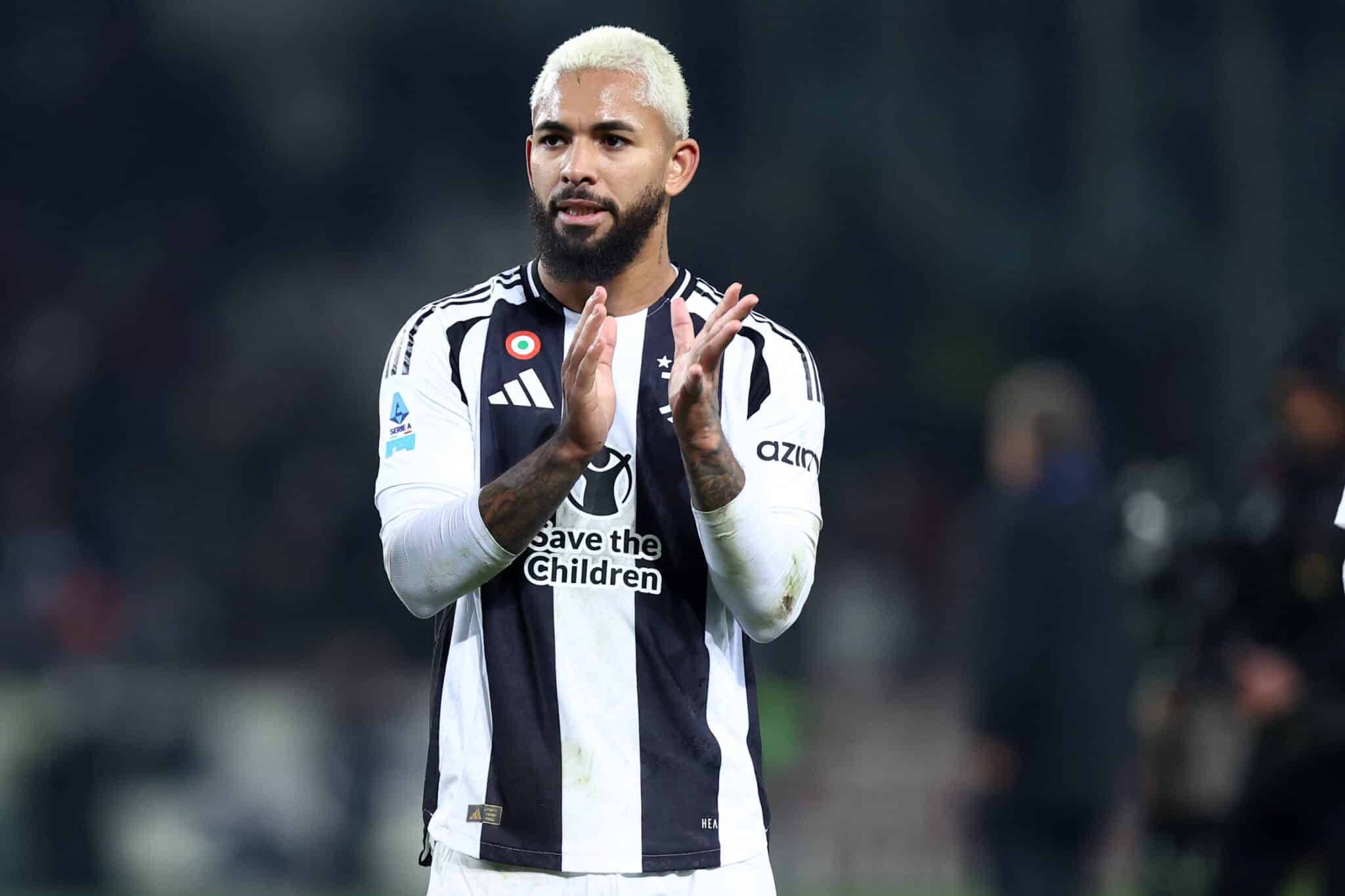 内马尔：我们应该得到更多，裁判的判罚标准总是不同（内马尔不满：我们本该拿到更多，裁判判罚口径不统一）