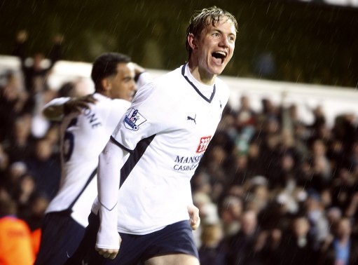 瓦尔加斯小彩娃发威！费内巴切五局击败瓦基弗夺土超杯