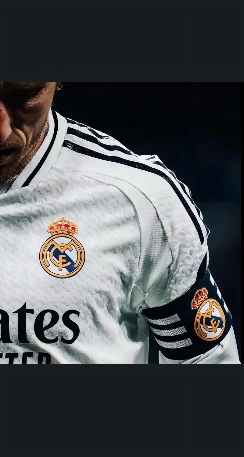 吉格斯：梅努应留在曼联，租借去其他球队也要花时间适应（吉格斯建议梅努留在曼联：外租至他队同样需要适应期）