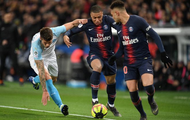 中超第29轮最佳候选：王燊超、钟义浩入选，法比奥在列