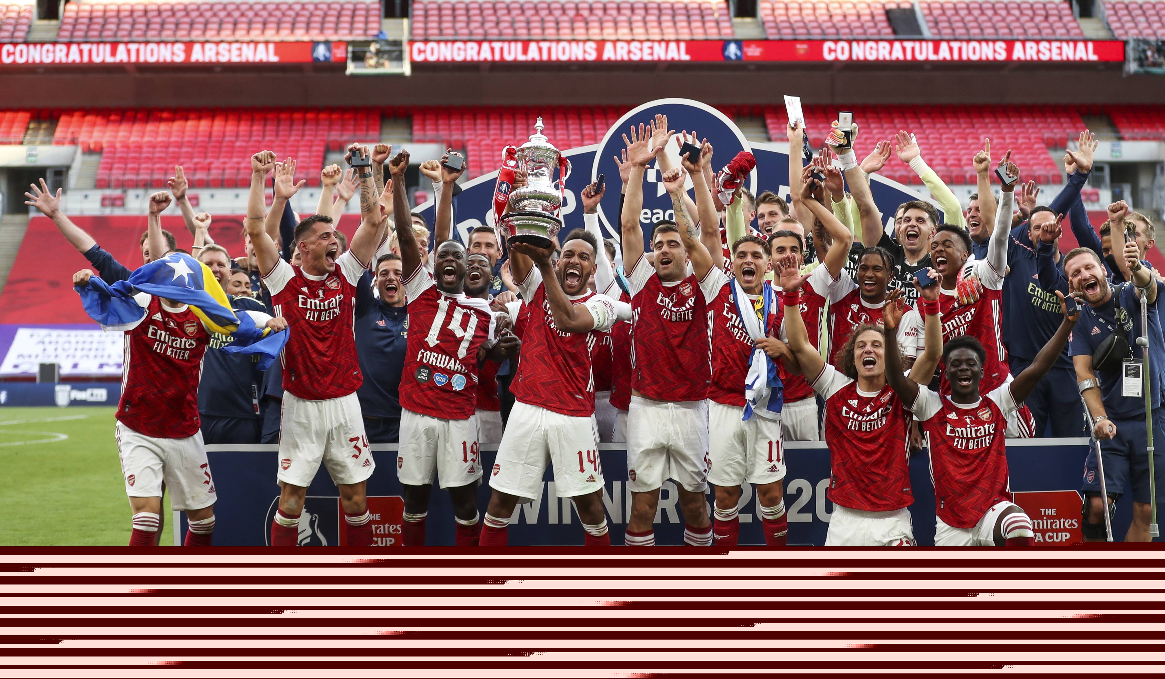 奥莱报：迪马利亚壁画遭到涂污，青训教练指责罗萨里奥球迷