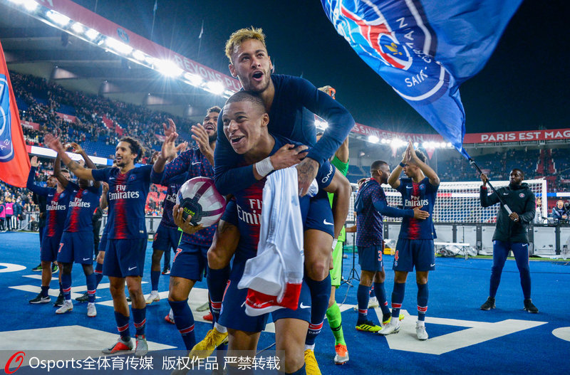 意甲战报：埃克勒卡姆制胜，乌迪内斯两球被吹仍1-0那不勒斯（意甲：埃克勒卡姆献制胜球，乌迪内斯两球被吹仍1-0击败那不勒斯）