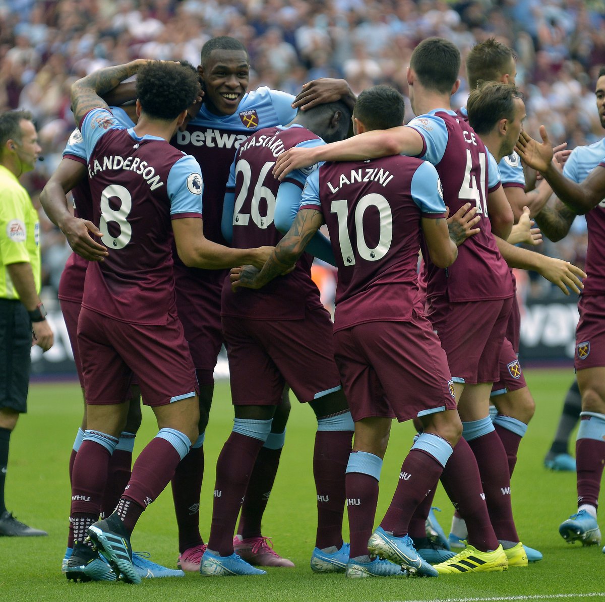 如果SGA想打破詹姆斯1297场的纪录，需要全勤至41岁